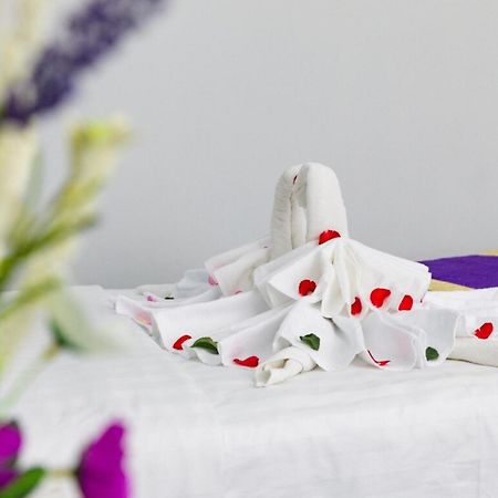 Cct Luxury Hotel Nha Trang Buitenkant foto