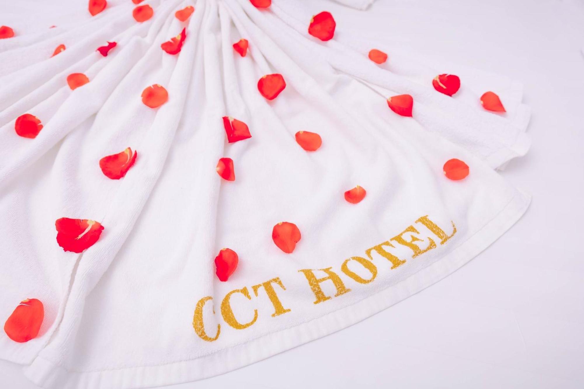 Cct Luxury Hotel Nha Trang Buitenkant foto