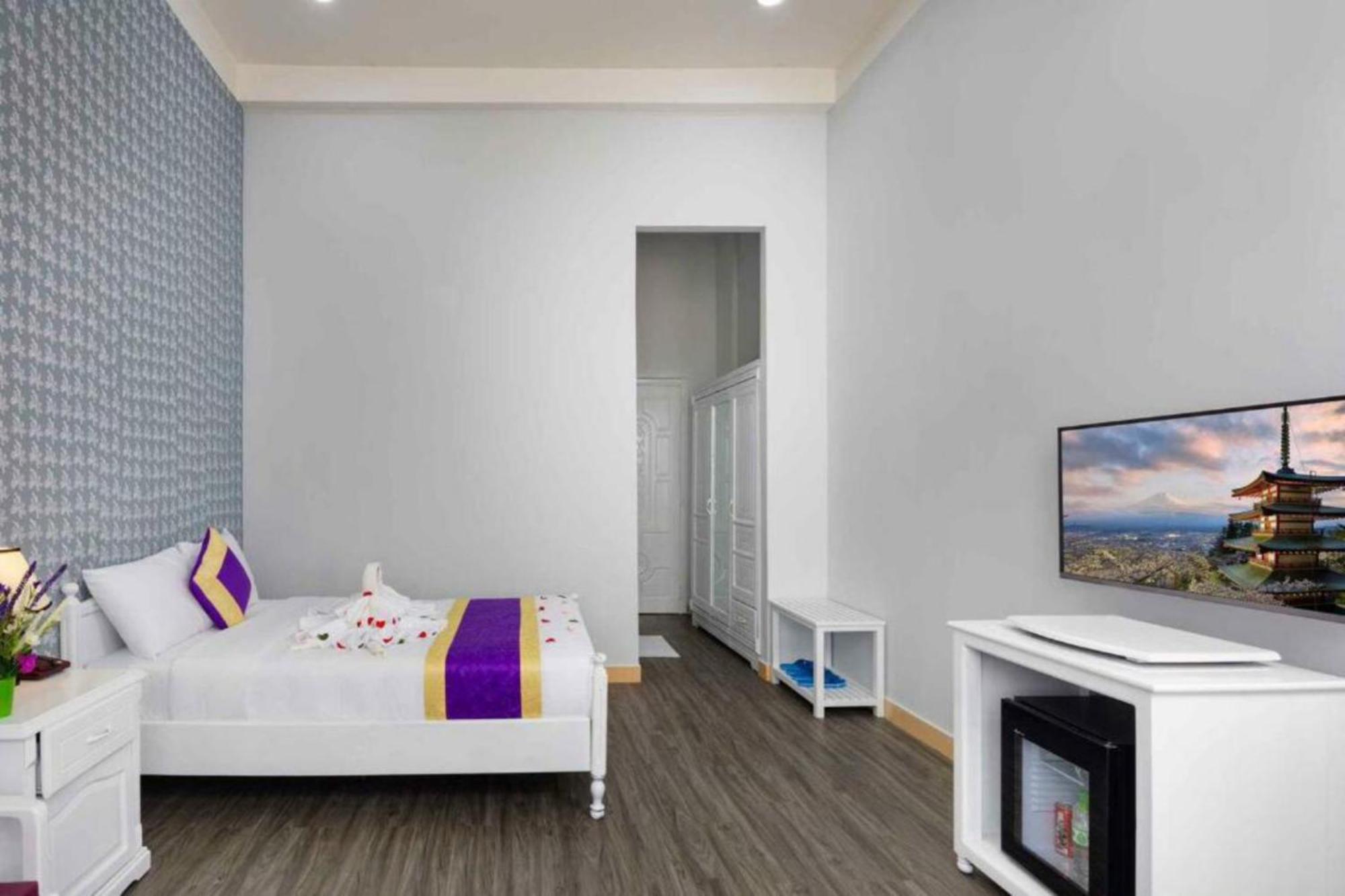 Cct Luxury Hotel Nha Trang Buitenkant foto