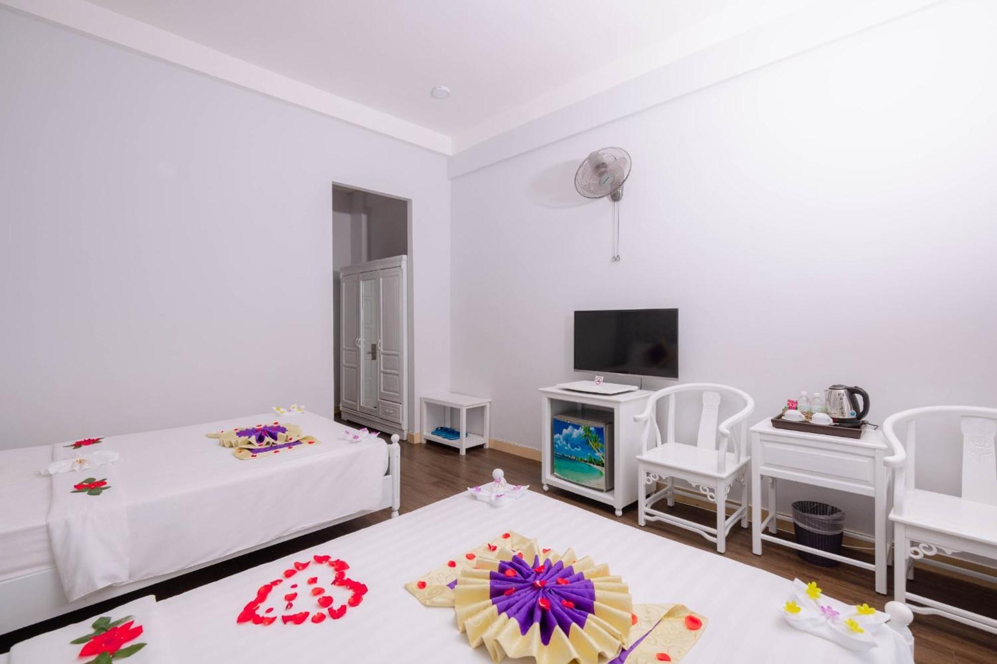 Cct Luxury Hotel Nha Trang Buitenkant foto