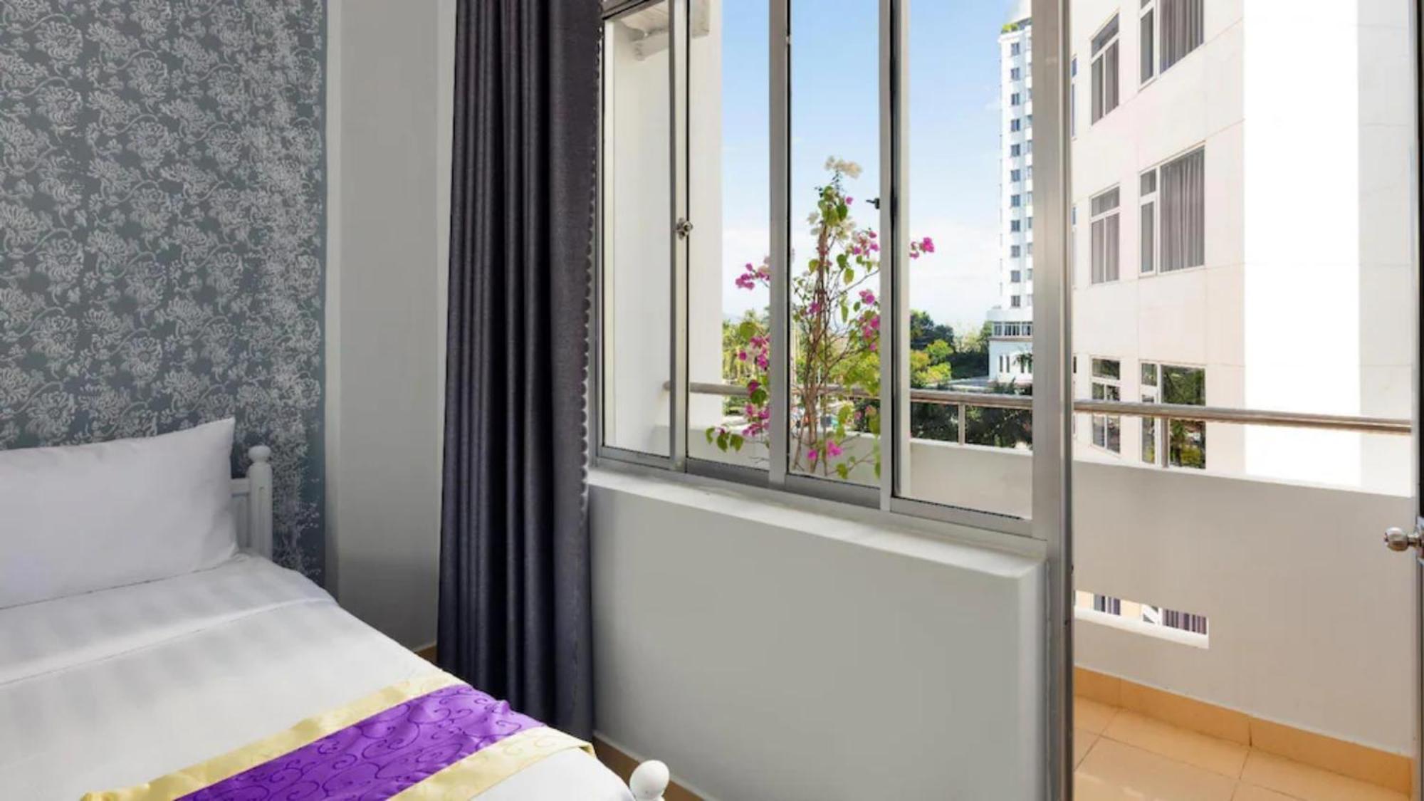 Cct Luxury Hotel Nha Trang Buitenkant foto