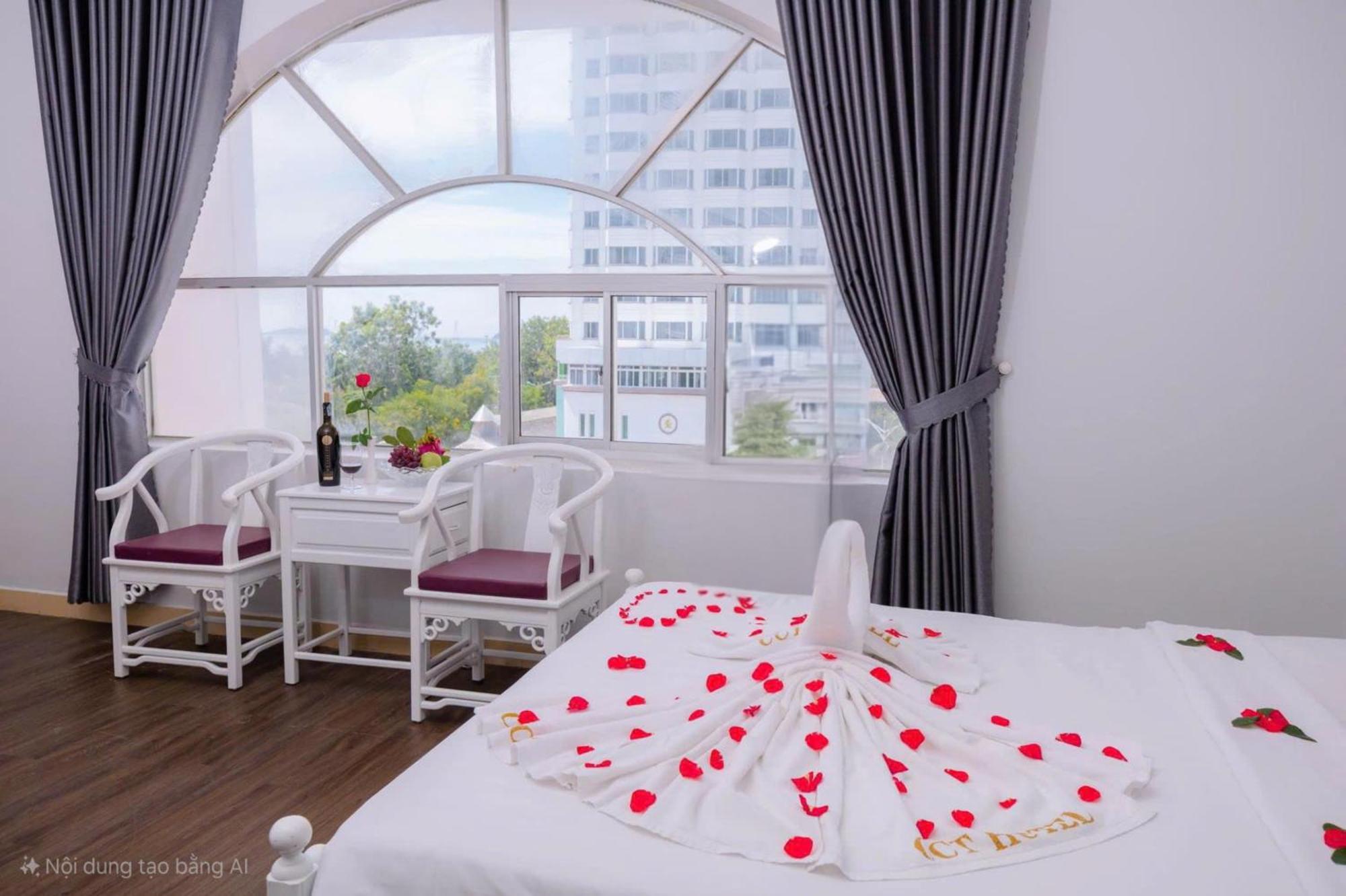 Cct Luxury Hotel Nha Trang Buitenkant foto