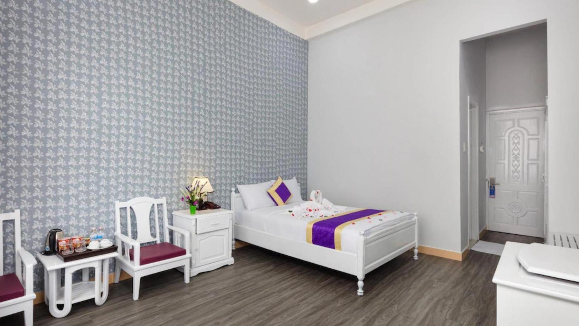 Cct Luxury Hotel Nha Trang Buitenkant foto