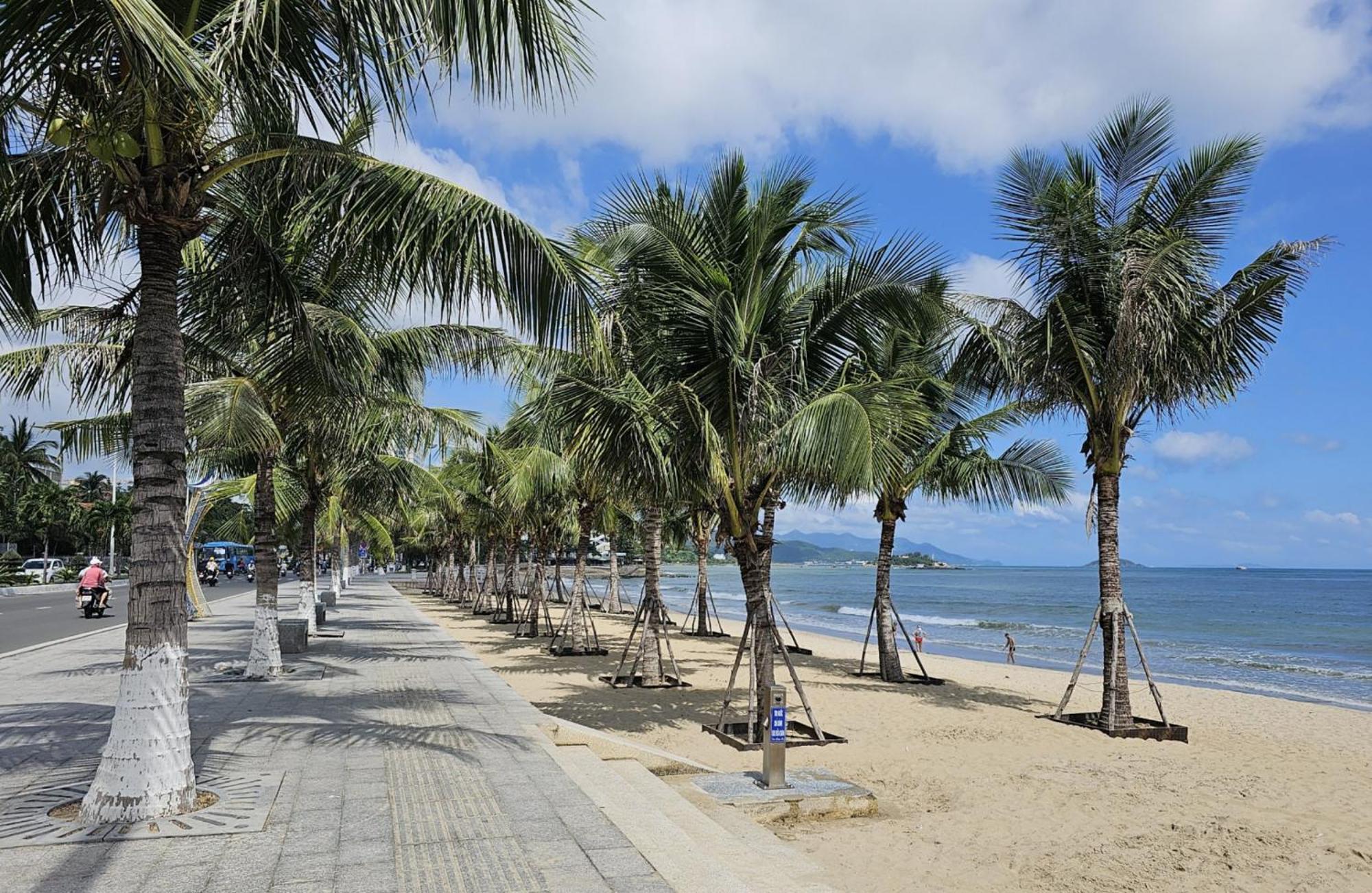 Cct Luxury Hotel Nha Trang Buitenkant foto